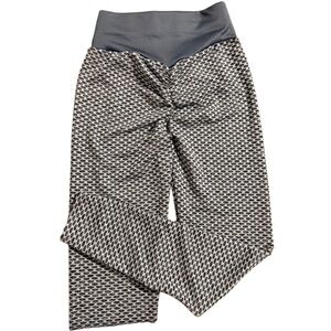 Gray & Black Patterned Leggings